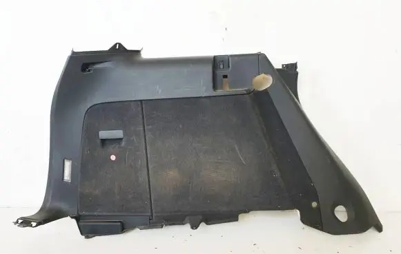 Trunk/boot side trim panel
