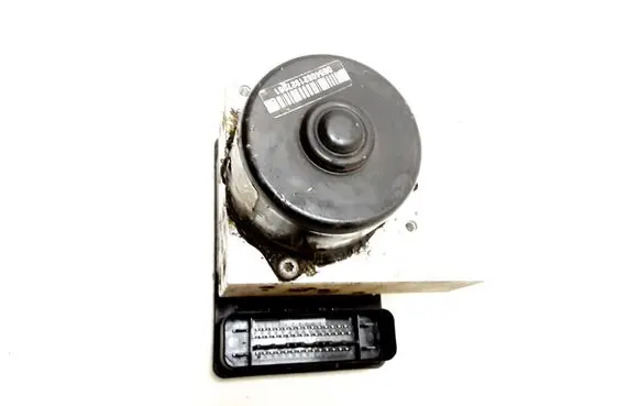 Volvo XC90 ABS Pump 30714960