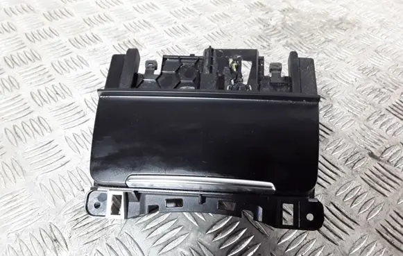 Audi Q5 SQ5 Car ashtray 8K0857951C