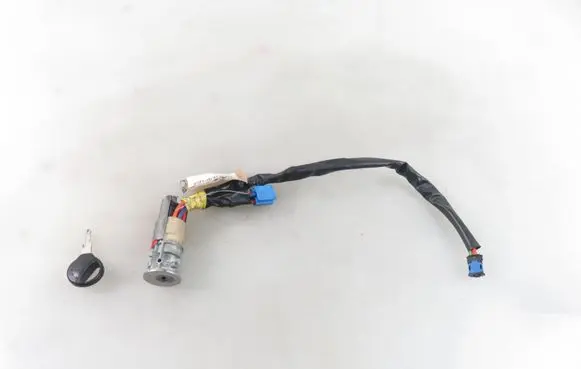 Peugeot 206 CC Ignition lock 