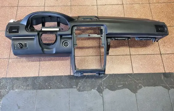 Mercedes-Benz B W245 Dashboard 