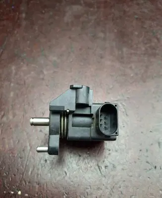 Mercedes-Benz Vaneo W414 Accelerator pedal position sensor A0135427717