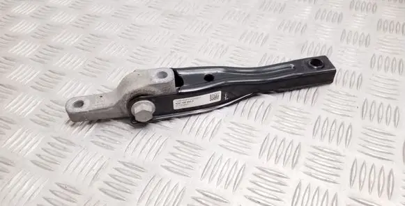 Audi A3 S3 8V Engine mount bracket 5Q0199855P
