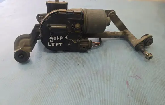 Volkswagen Golf Plus Front wiper linkage and motor 5M0955119A