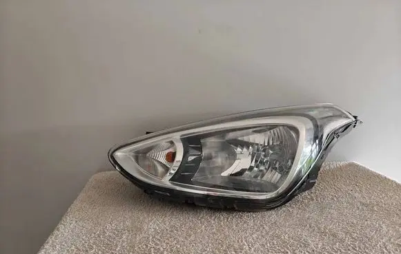 Hyundai i10 Headlight/headlamp 92101B9000 U009BHXL 01044099900010