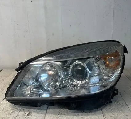 Mercedes-Benz C W204 Headlight/headlamp A2048208361