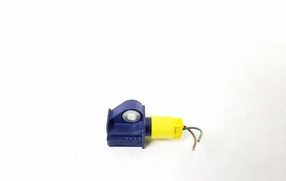 Mercedes-Benz C W204 Airbag deployment crash/impact sensor A2128204926