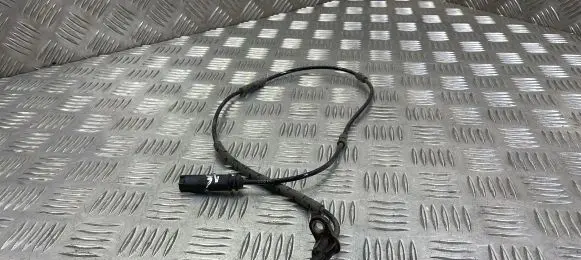 BMW 2 F22 F23 ABS rear brake sensor 6791225 679122503