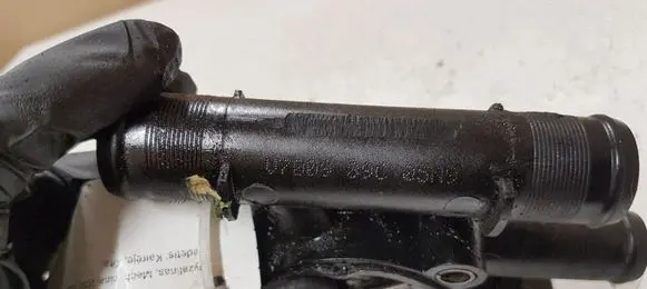 Renault Espace IV Thermostat housing V7009