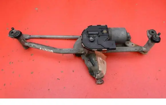 Volkswagen PASSAT CC Front wiper linkage and motor 3C8955023B