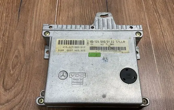 Mercedes-Benz E W124 Engine control unit/module ECU 1245455132