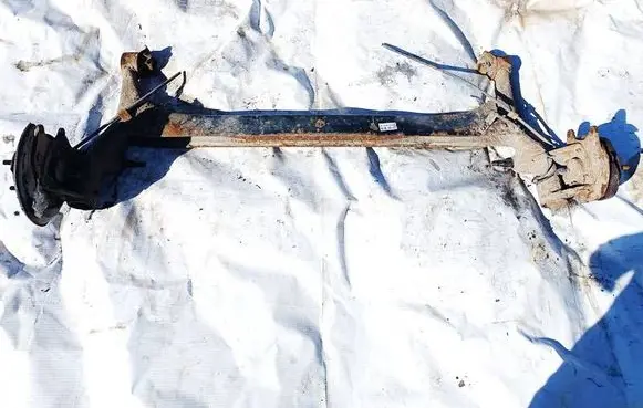 Toyota Corolla Verso E121 Rear subframe 