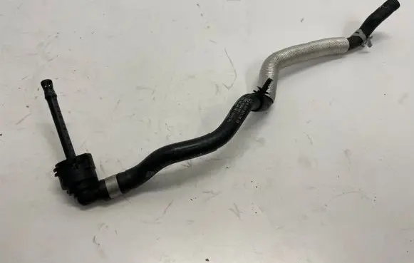 Mercedes-Benz A W177 Engine coolant pipe/hose A2475010025