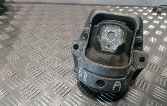 Audi A4 S4 B8 8K Engine mount bracket 8K0199381