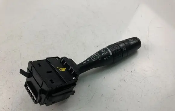 Mitsubishi Pajero Indicator stalk 17D714