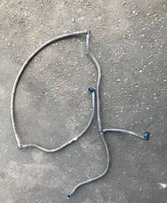 Volkswagen PASSAT B7 Headlight washer hose/pipe 