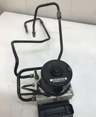 Volvo V50 ABS Pump 4N512C405GB