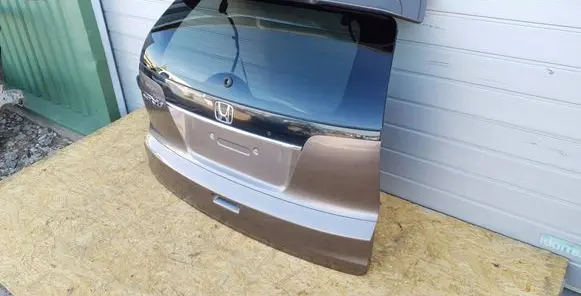 Honda CR-V Tailgate/trunk/boot lid