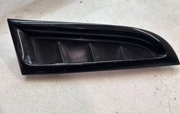 Subaru Impreza II Center console decorative trim