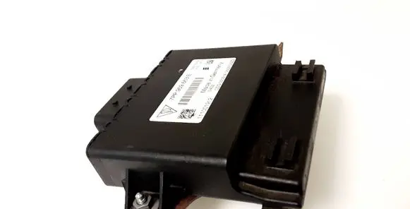 Volkswagen Touareg II Other control units/modules 7PP959663E