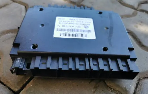 Volkswagen Phaeton Comfort/convenience module 3D0937049M 05075603