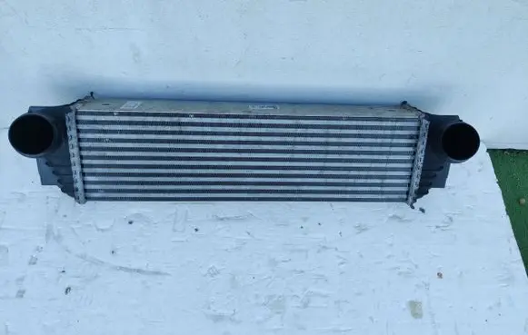 BMW 5 F10 F11 Intercooler radiator 7805629