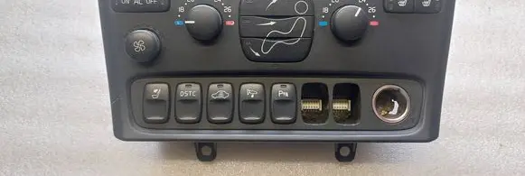 Volvo S60 Climate control unit 8691875