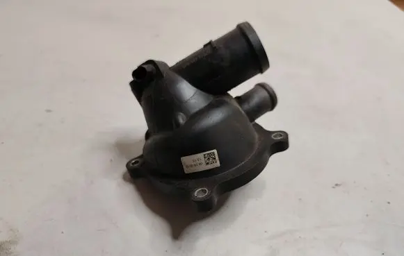 Audi A5 8T 8F Thermostat 079121012K 079121115BB 079121115AA