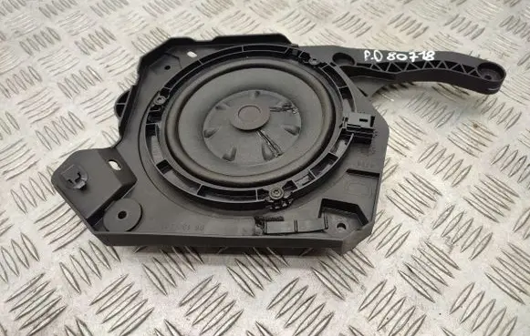 Opel Grandland X Front door speaker 9813826880