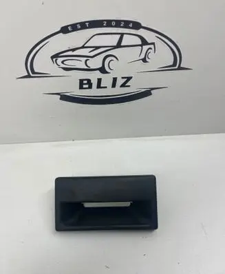Volkswagen Touran II Car ashtray 7D0857331