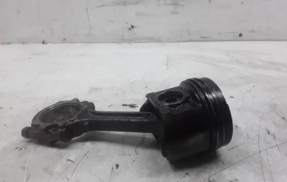 Piston with connecting rod