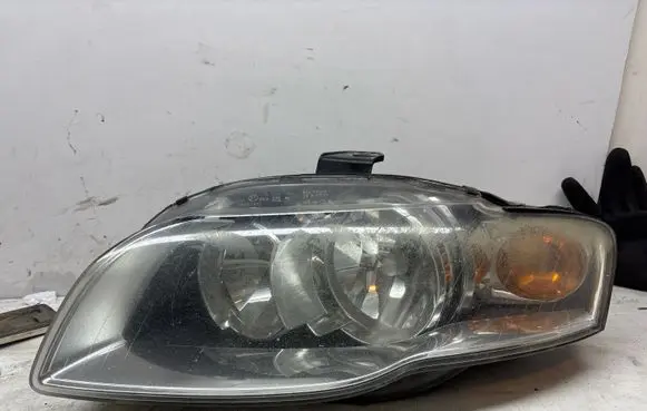Audi A4 S4 B7 8E 8H Headlight/headlamp 8E0941003AJ