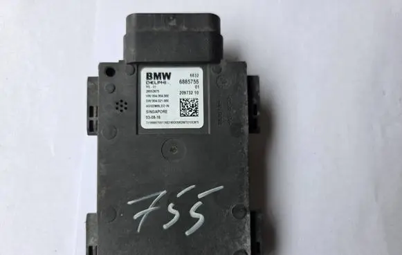BMW 7 G11 G12 Blind spot module 6885755