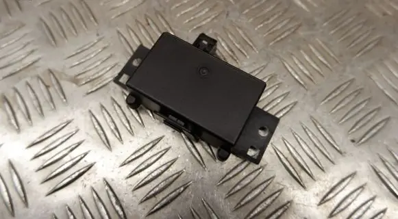 Peugeot 208 Other control units/modules 9828517980