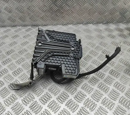 Citroen C5 Aircross Fuse module 9822465180