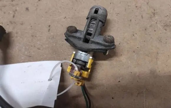 KIA Sorento Tailgate exterior lock