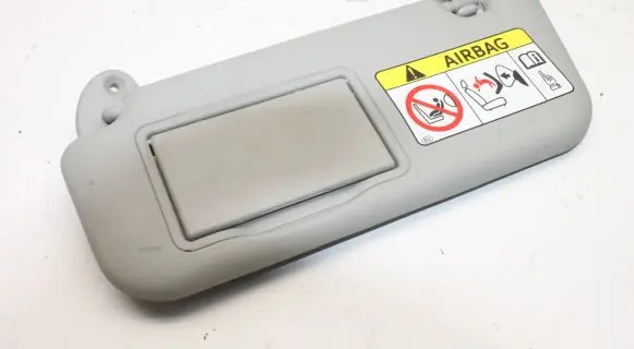 Toyota Yaris Sun visor