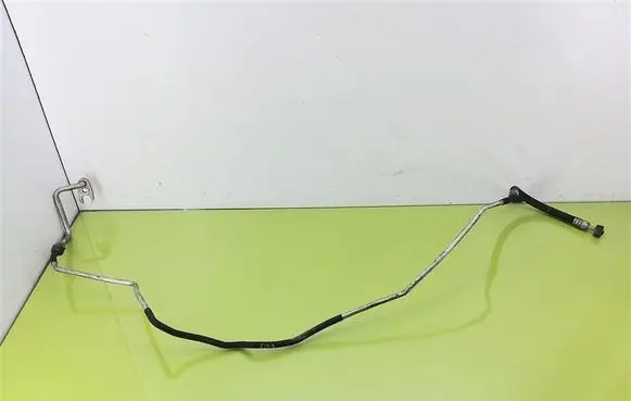 Audi A8 S8 D2 4D Air conditioning (A/C) pipe/hose 4D1260710A