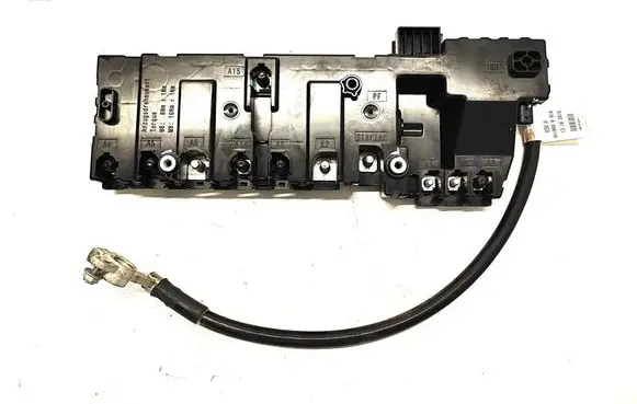 Mercedes-Benz Vito Viano W447 Fuse module A4475404326