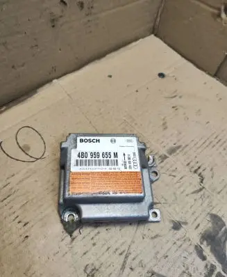Audi A6 S6 C5 4B Airbag control unit/module 4B0959655M 0285001432