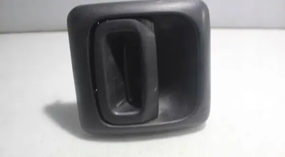 Front door exterior handle/bracket