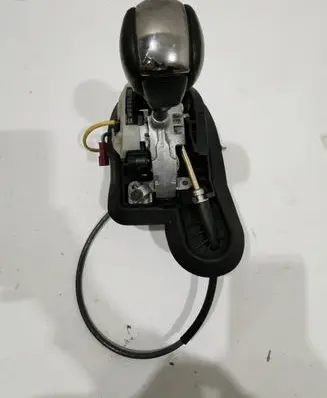 BMW 5 E60 E61 Gear shifter/selector 7522144