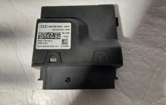 Audi A6 C7 Fuel injection pump control unit/module 4M0906093K