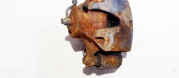Hyundai Tucson TL Front brake caliper mobis