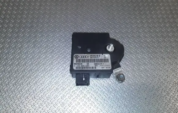 Audi A6 S6 C6 4F Power management control unit 4F0915181B 0199000034 4F0910181F