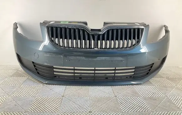 Skoda Octavia Mk3 (5E) Front bumper 5E0807221