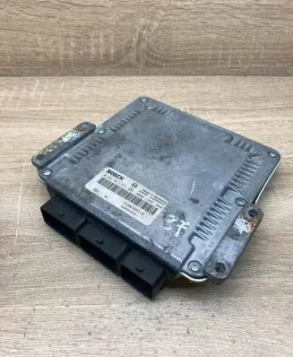 Renault Laguna II Engine control unit/module ECU 8200309318 0281011571