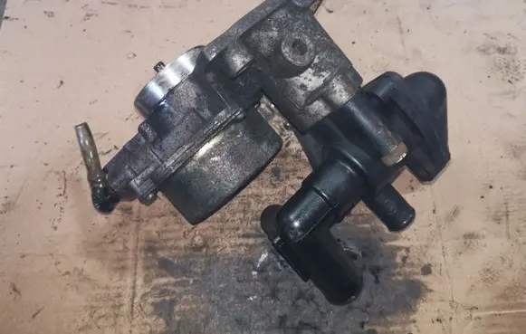 Peugeot Boxer Vacuum pump