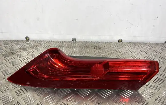 Honda CR-V Rear/tail lights W0706