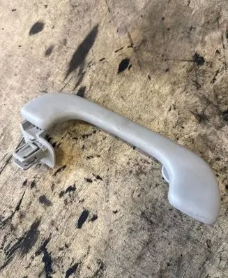 Renault Master III Front door interior handle